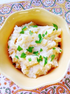 Roasted Garlic Cauliflower Mash